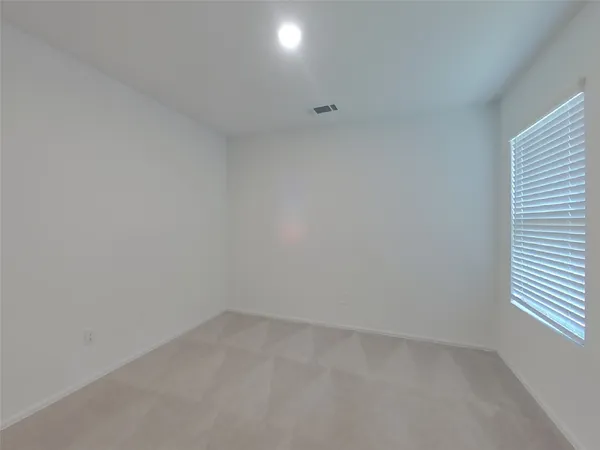 $1,559 | 17527 Grand Fir Lane, New Caney, TX 77357