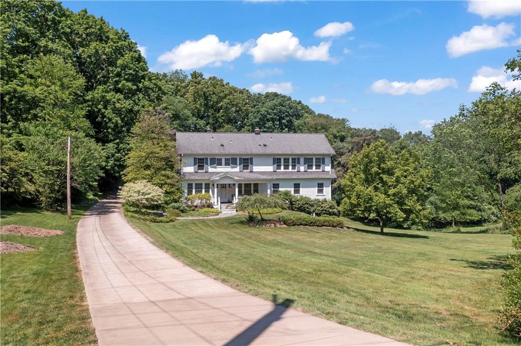 566 Dorseyville Road Pittsburgh, PA 15238 - Photo 5 of 48 a view of a house with a yard