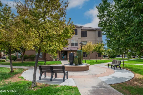 $235,000 | 14950 West Mountain View Boulevard, Unit 7302, Surprise, AZ 85374