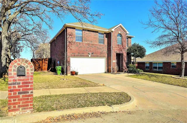 $2,745 | 3609 Silverio Trail, Bedford, TX 76021