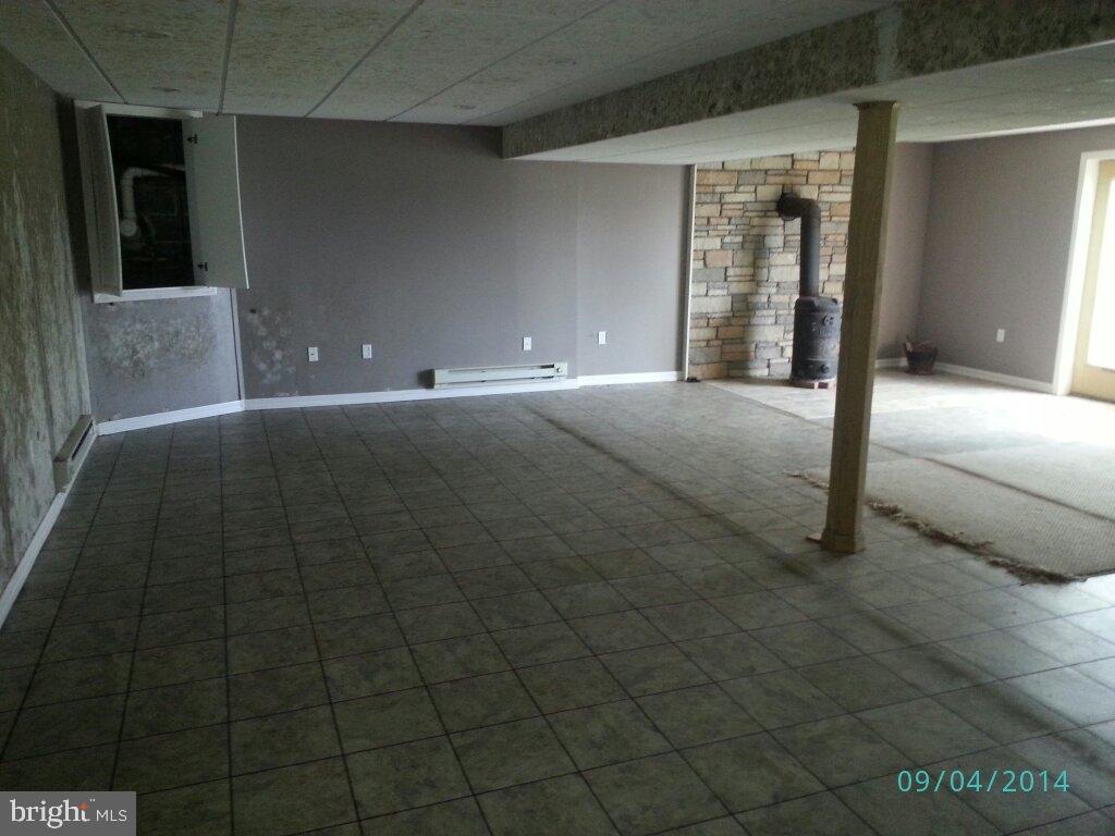 59 South Reamstown Road Stevens, PA 17578 - Photo 6 of 11 Gallery Image 6