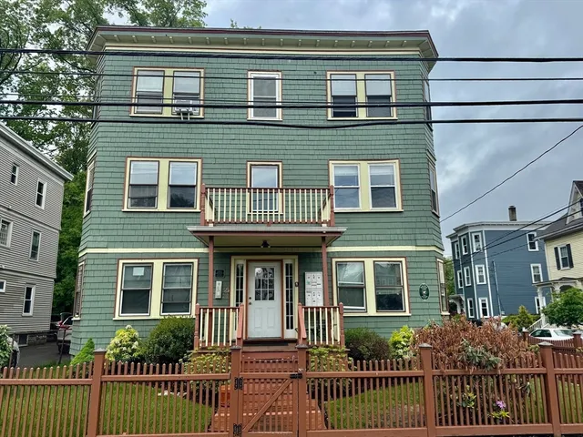 $2,500 | 55 Brookley Road, Unit 3R, Boston, MA 02130