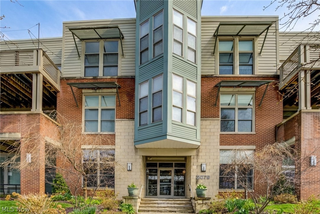 2079 Random Road, Unit 104 Cleveland, OH 44106 - Photo 1 of 25 Newer - Built in 2005