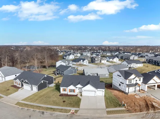 $600,000 | 109 Timber Wind Drive, Wentzville, MO 63385