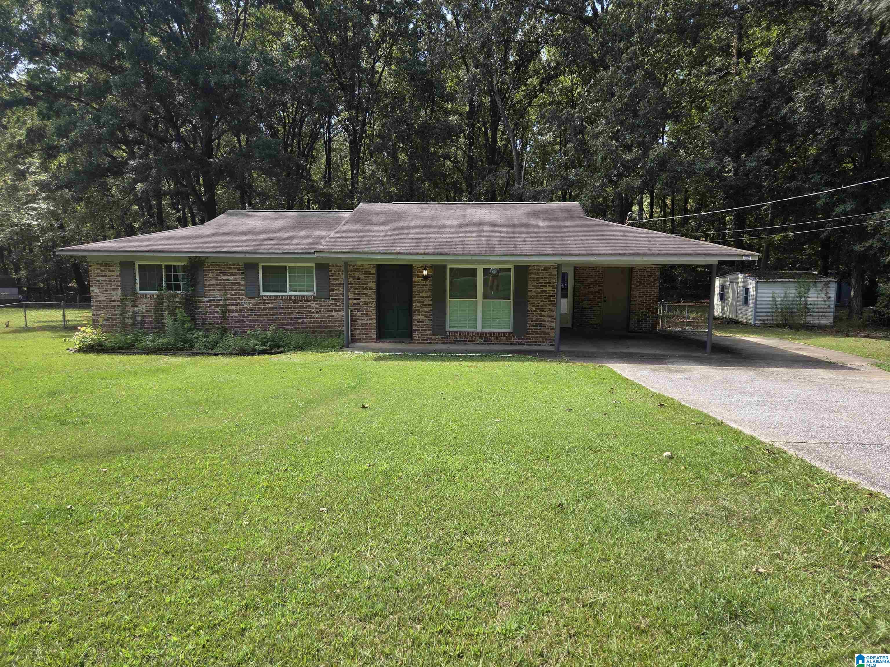 289 Center Point Road Sylacauga, AL 35151 - Photo 1 of 13