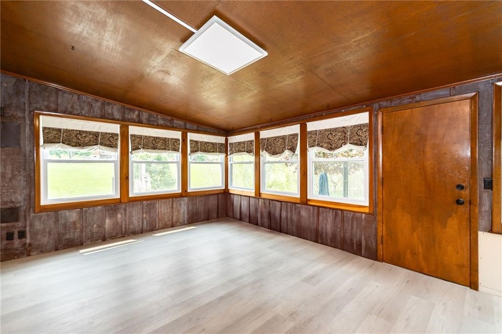 9208 Shepard Road Batavia, NY 14020 - Photo 13 of 33