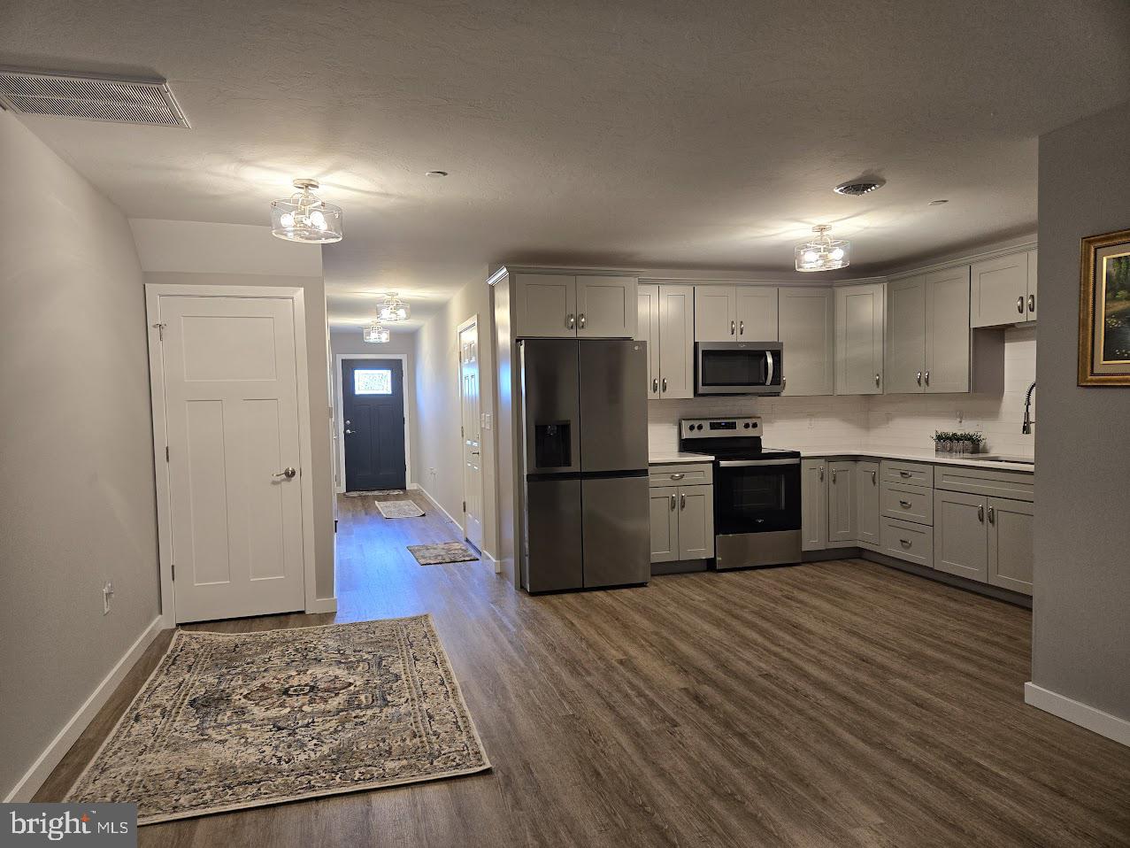 664 East Walnut Street Hanover, PA 17331 - Photo 6 of 21 Living/dining/kitchen