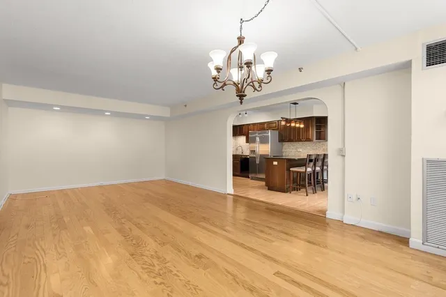 $850,000 | 250 Hammond Pond Parkway, Unit 213S, Newton, MA 02467