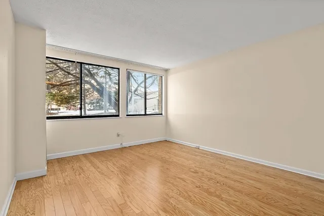 $850,000 | 250 Hammond Pond Parkway, Unit 213S, Newton, MA 02467