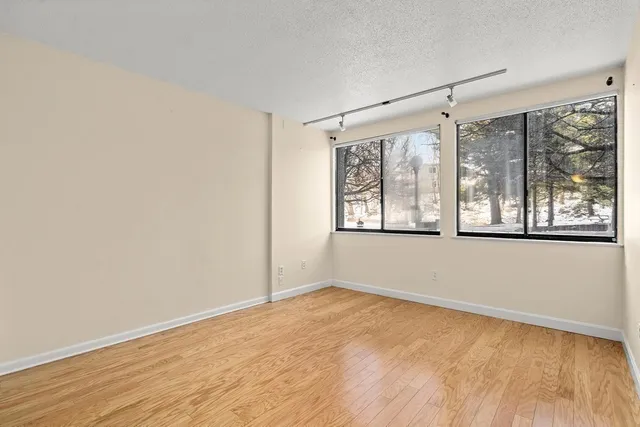 $850,000 | 250 Hammond Pond Parkway, Unit 213S, Newton, MA 02467