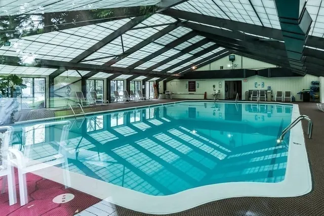 $850,000 | 250 Hammond Pond Parkway, Unit 213S, Newton, MA 02467