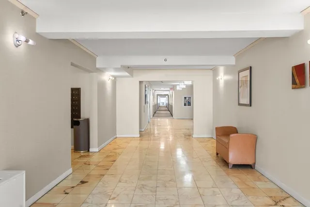 $850,000 | 250 Hammond Pond Parkway, Unit 213S, Newton, MA 02467