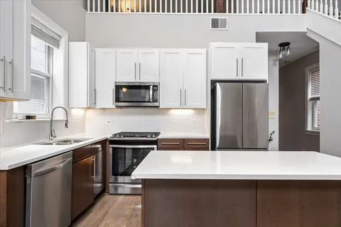 $799,000 | 1529 West Montana Street, Unit 3, Chicago, IL 60614