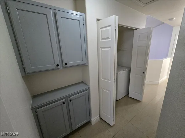 $1,800 | 2324 High Uintas Drive, North Las Vegas, NV 89031