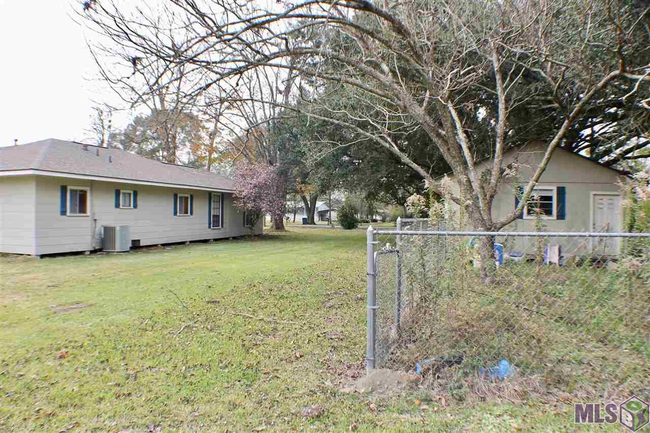 4046 Treuil Road Port Allen, LA 70767 - Photo 6 of 27 Gallery Image 6