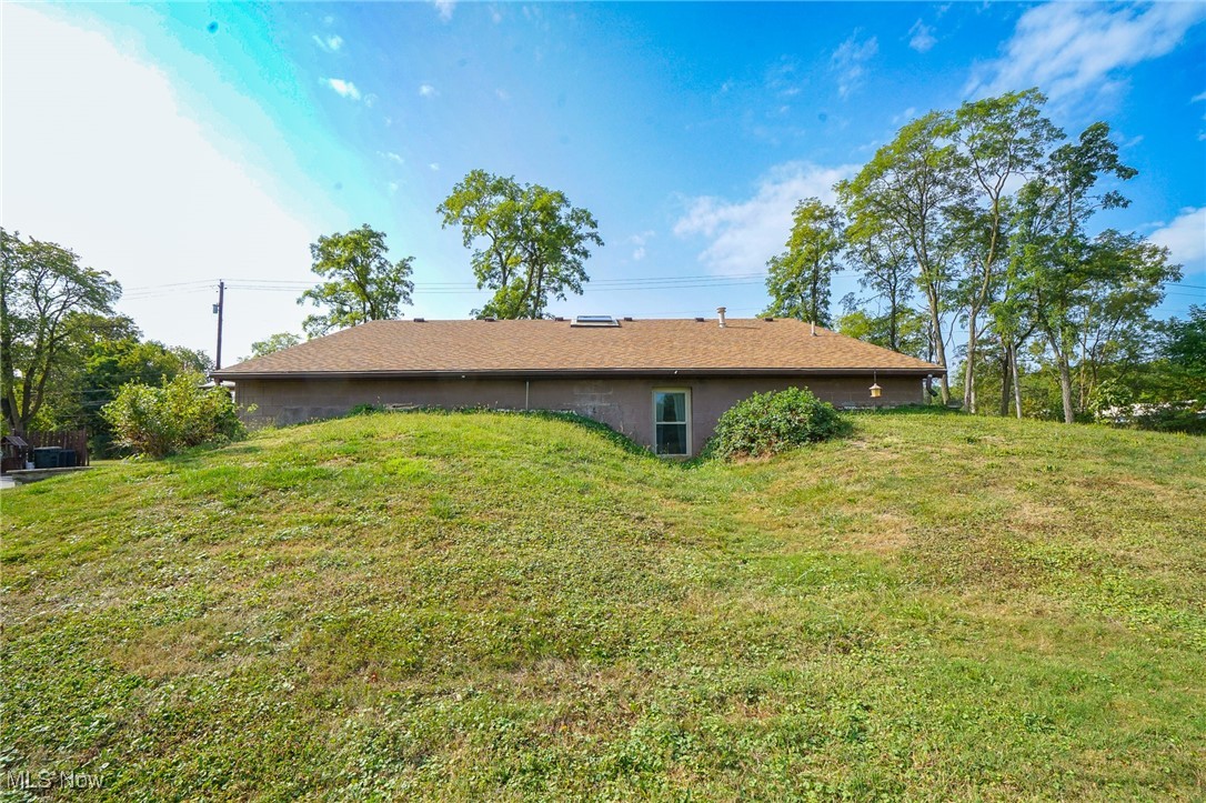 898 East Calla Road Youngstown, OH 44514 - Photo 26 of 29 Gallery Image 26