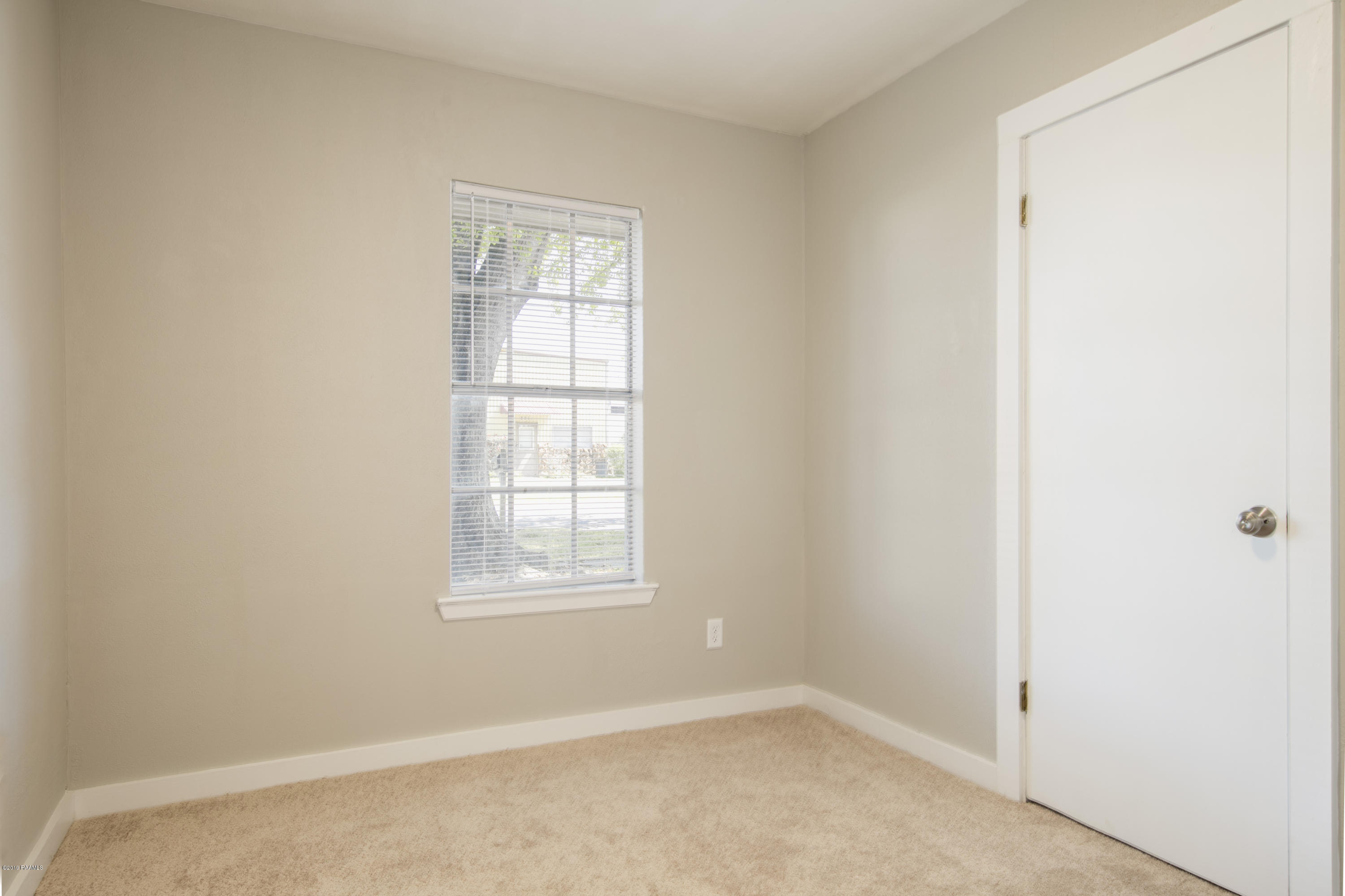 226 Guidry Road Lafayette, LA 70503 - Photo 14 of 19 Gallery Image 14