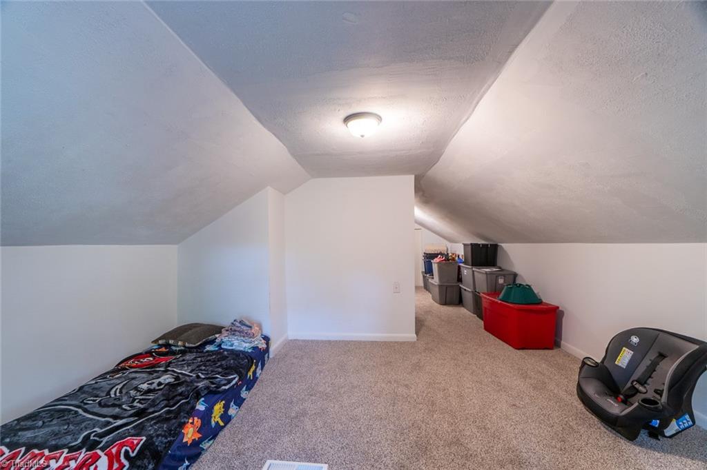 1615 Rankin Road Greensboro, NC 27405 - Photo 14 of 29