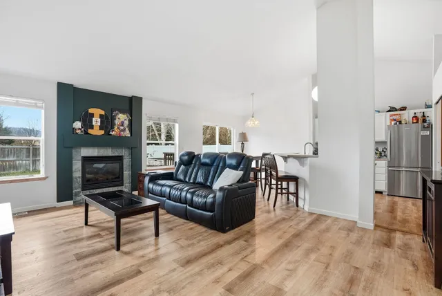 $389,900 | 18907 East Baldwin Lane, Greenacres, WA 99016