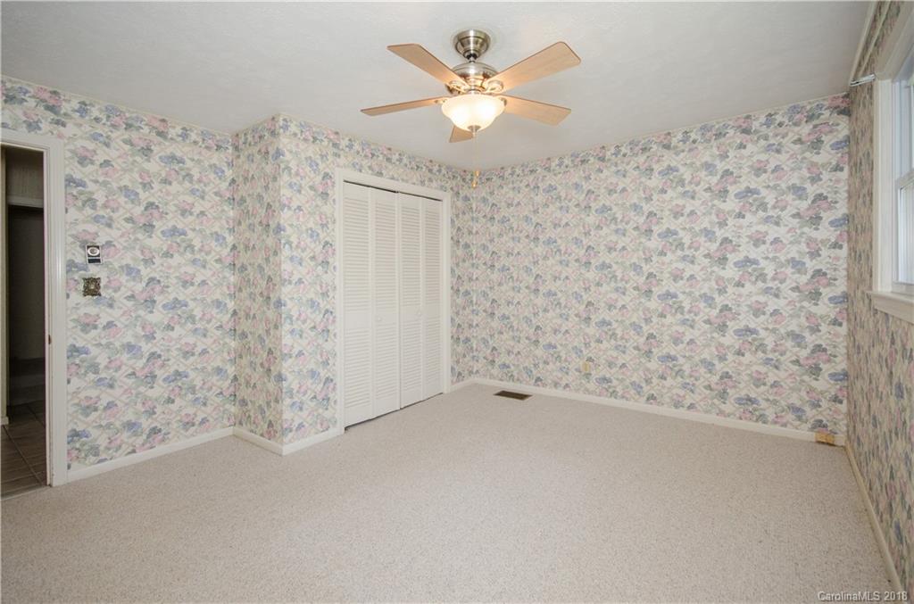 62 Number 9 Road Fairview, NC 28730 - Photo 20 of 24 Gallery Image 20