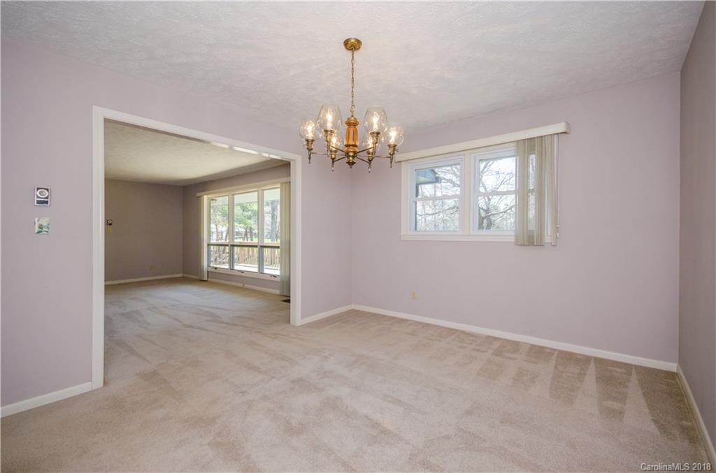 62 Number 9 Road Fairview, NC 28730 - Photo 10 of 24 Gallery Image 10