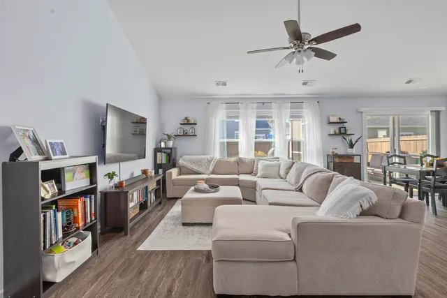 $370,000 | 511 Adalina Drive, Goose Creek, SC 29445