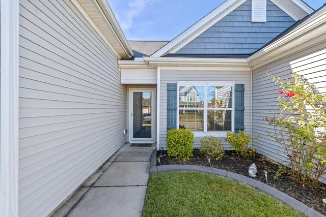 $370,000 | 511 Adalina Drive, Goose Creek, SC 29445