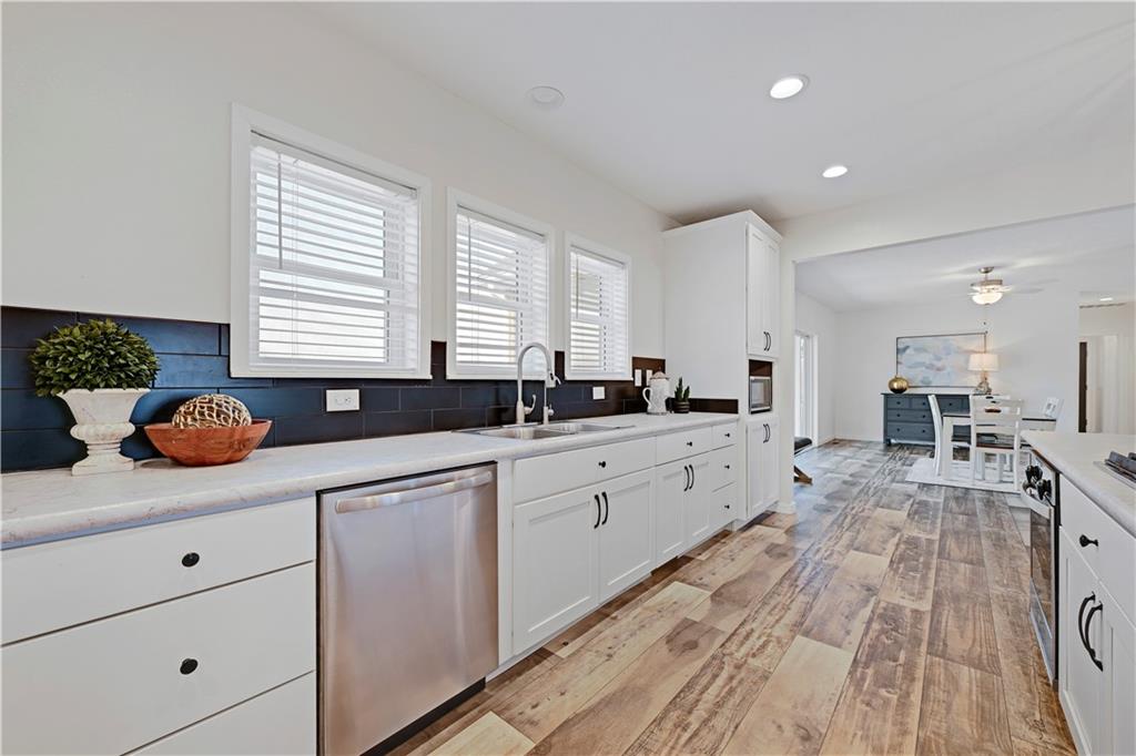 34946 Spring Valley Road Paola, KS 66071 - Photo 13 of 62