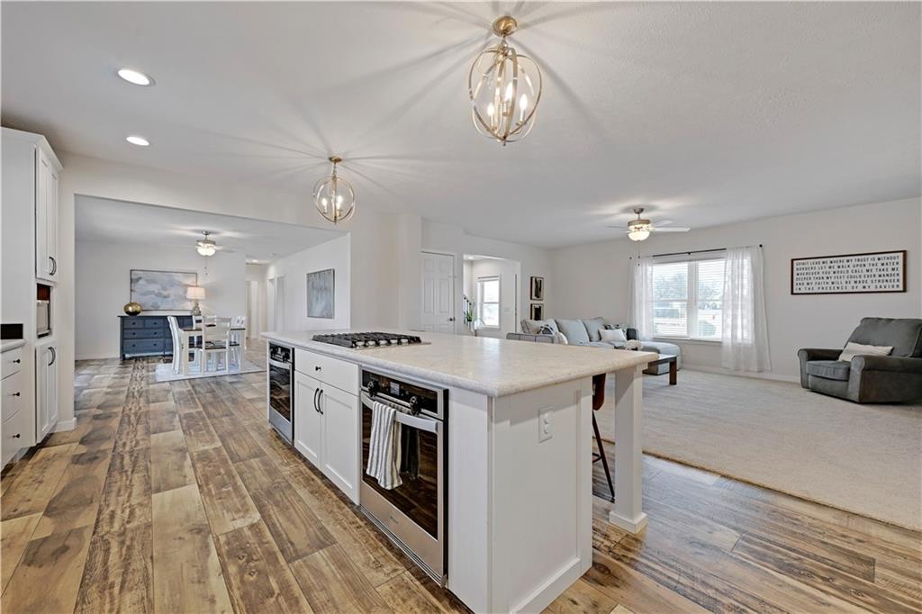 34946 Spring Valley Road Paola, KS 66071 - Photo 14 of 62