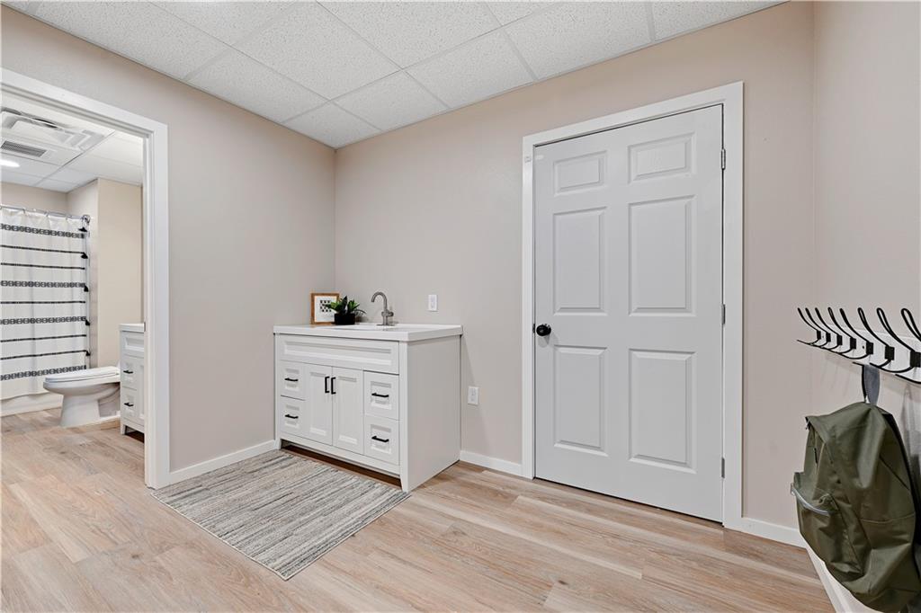 34946 Spring Valley Road Paola, KS 66071 - Photo 28 of 62