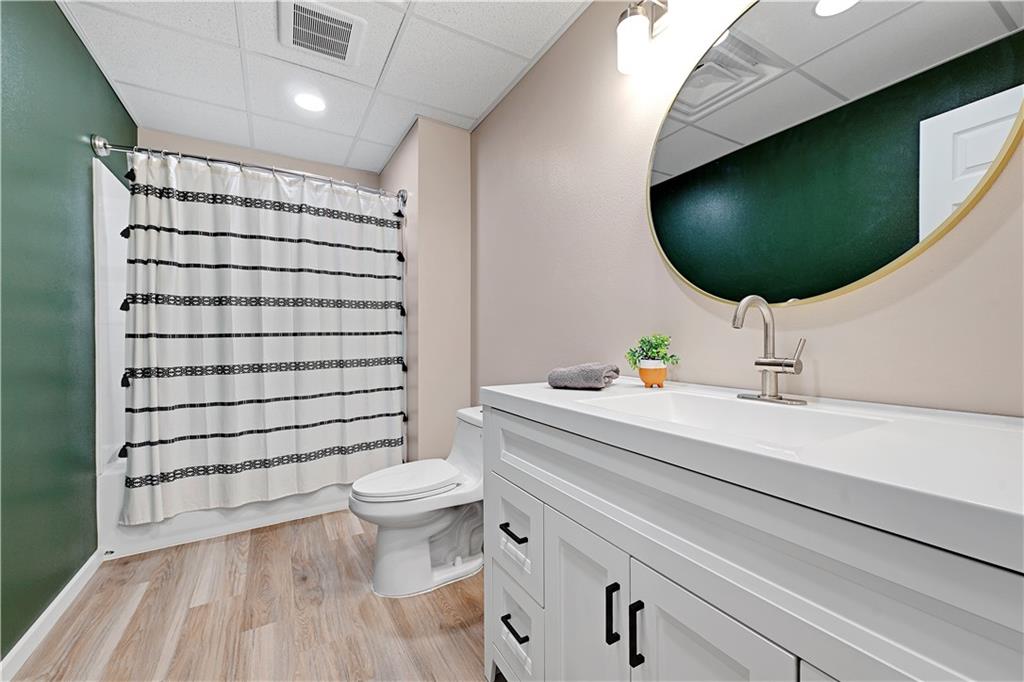 34946 Spring Valley Road Paola, KS 66071 - Photo 29 of 62