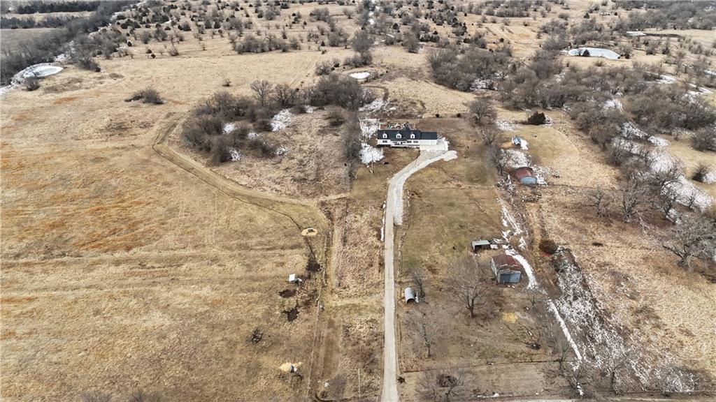 34946 Spring Valley Road Paola, KS 66071 - Photo 57 of 62