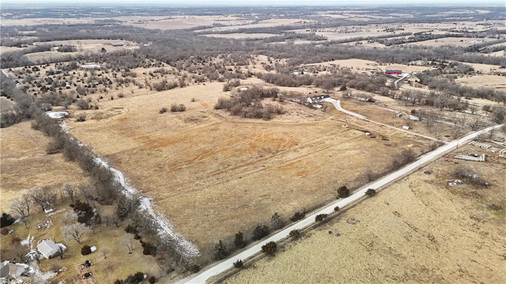34946 Spring Valley Road Paola, KS 66071 - Photo 61 of 62