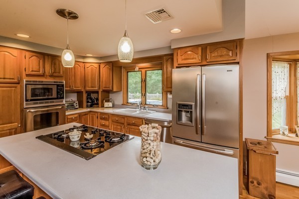 45 New Boston Road Fairhaven, MA 02719 - Photo 6 of 25 Gallery Image 6