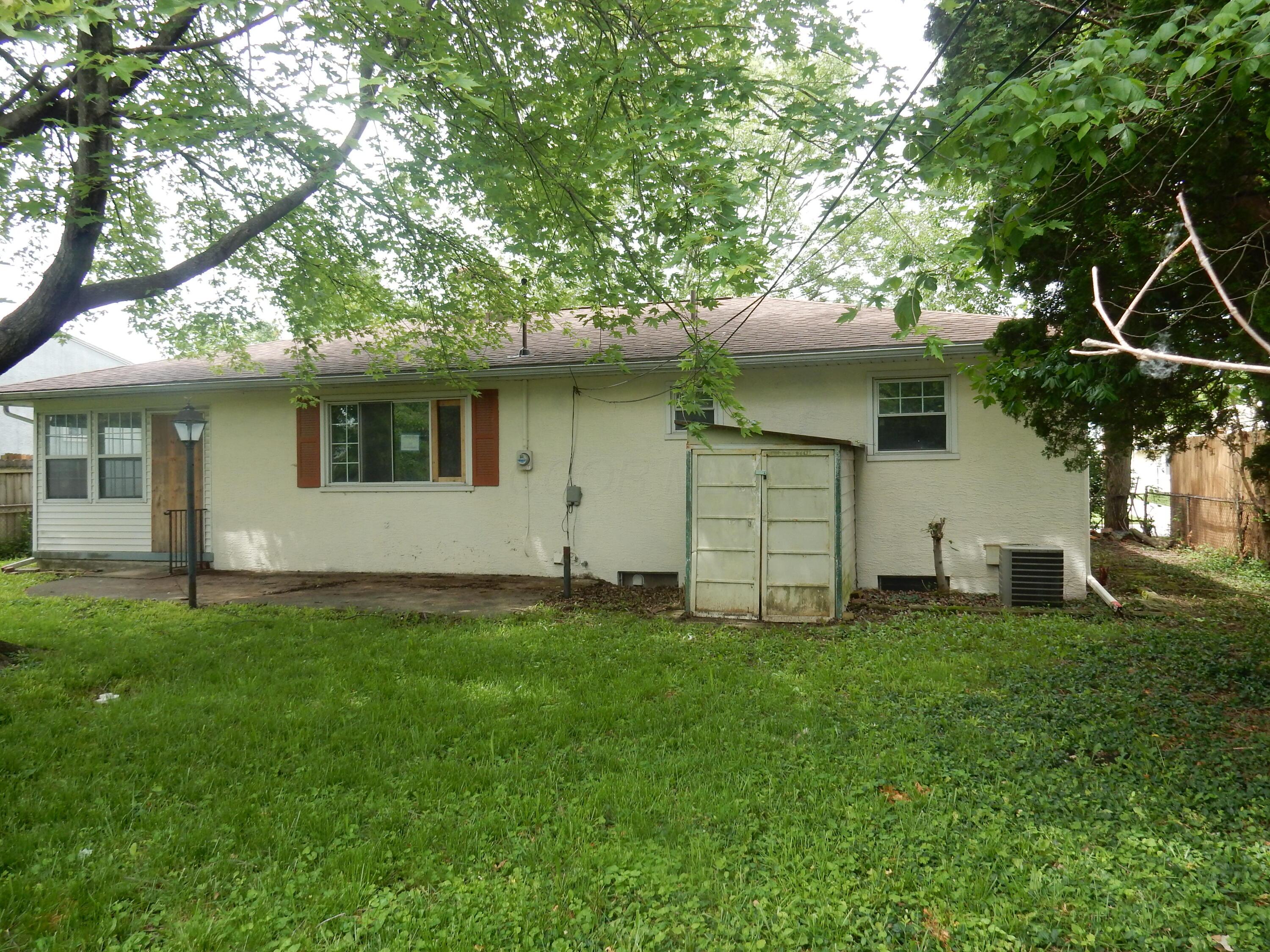 4464 Midvale Road Columbus, OH 43224 - Photo 15 of 38