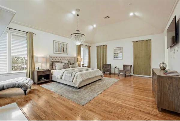 $6,000 | 521 Lovett Boulevard, Houston, TX 77006