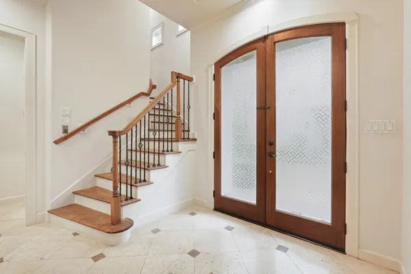 $6,000 | 521 Lovett Boulevard, Houston, TX 77006