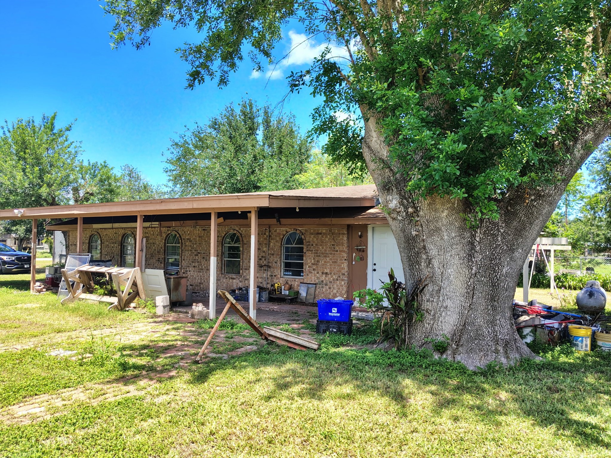 31984 Roberto Street Rio Hondo, TX 78583 - Photo 3 of 27