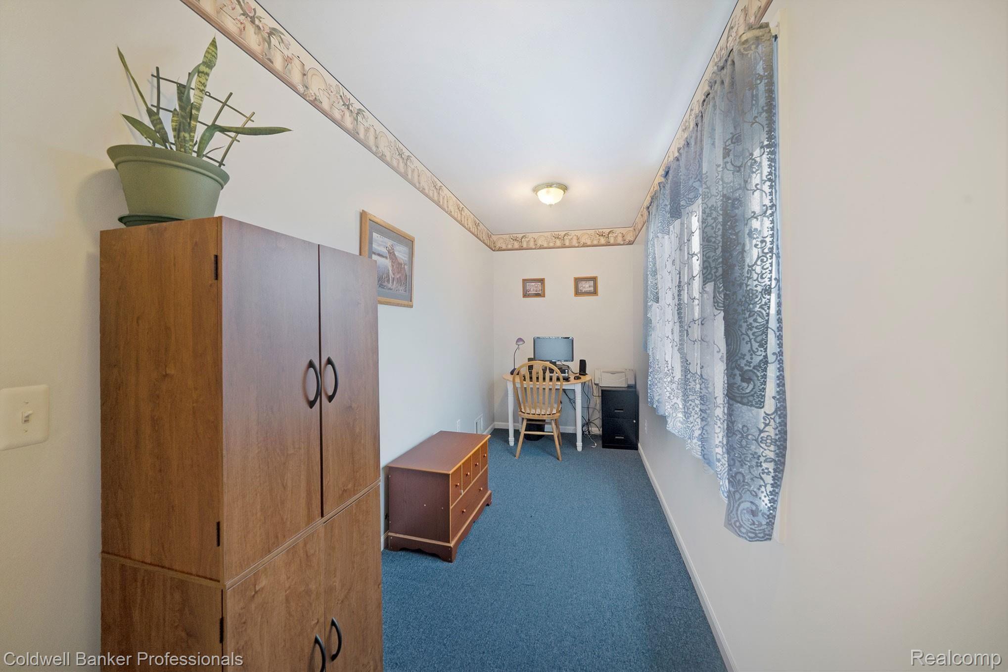 6514 Fish Lake Road North Branch, MI 48461 - Photo 24 of 39 Office.jpg