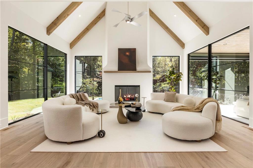 388 Londonberry Road Northwest Sandy Springs, GA 30327 - Photo 20 of 94