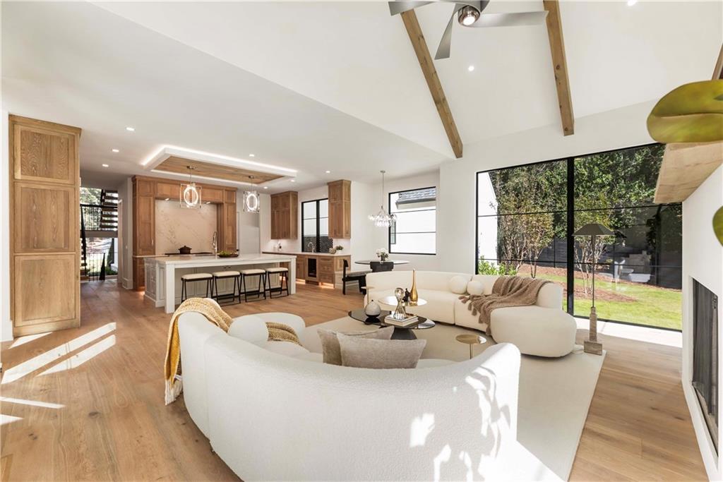 388 Londonberry Road Northwest Sandy Springs, GA 30327 - Photo 21 of 94