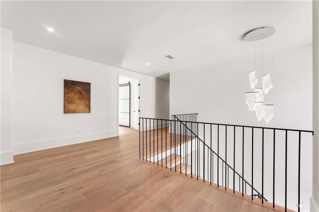 388 Londonberry Road Northwest Sandy Springs, GA 30327 - Photo 40 of 94