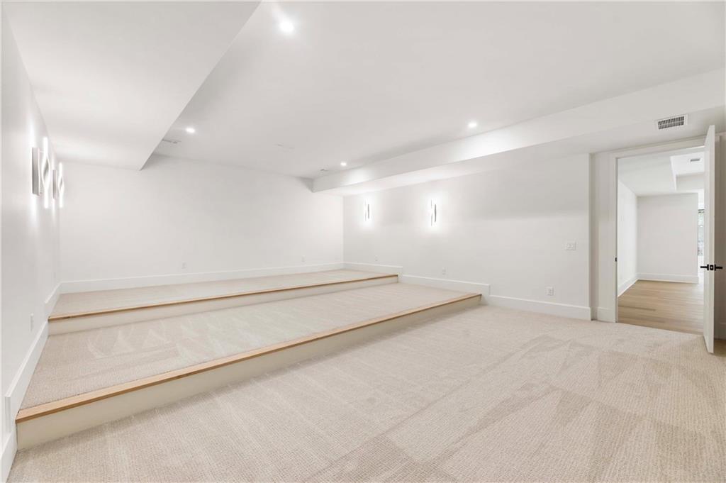 388 Londonberry Road Northwest Sandy Springs, GA 30327 - Photo 64 of 94