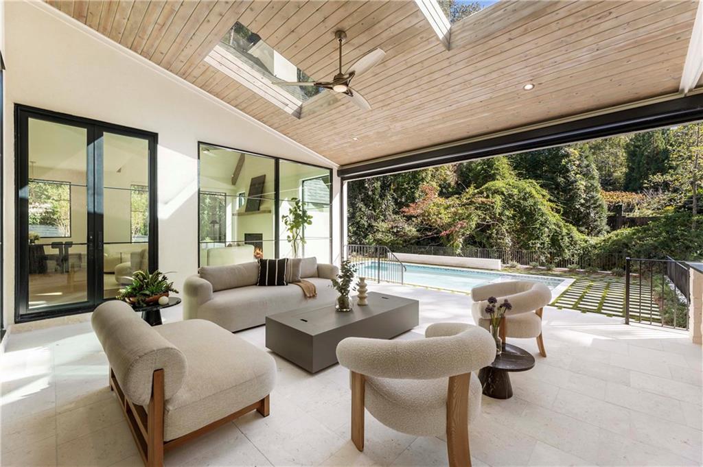 388 Londonberry Road Northwest Sandy Springs, GA 30327 - Photo 69 of 94