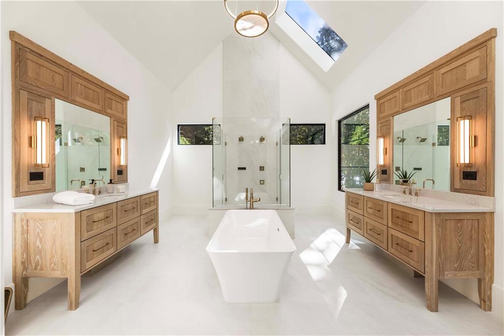 388 Londonberry Road Northwest Sandy Springs, GA 30327 - Photo 7 of 94