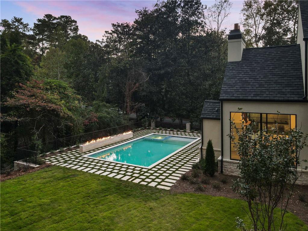 388 Londonberry Road Northwest Sandy Springs, GA 30327 - Photo 73 of 94