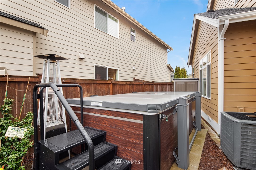 6753 Southeast 2nd Street Renton, WA 98059 - Photo 26 of 32 a view of outdoor kitchen