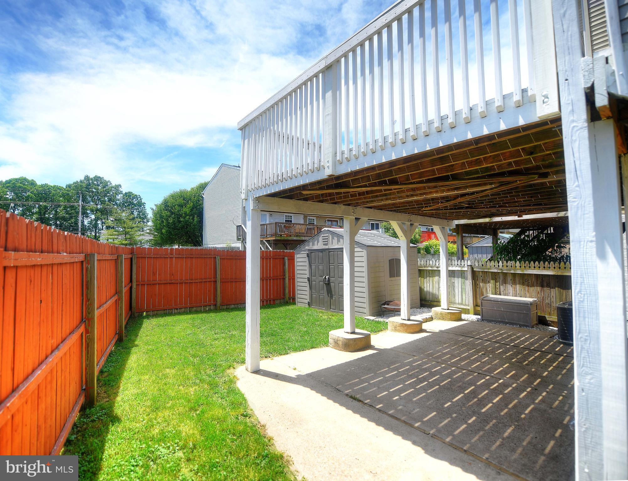 4000 Issacs Road Baltimore, MD 21220 - Photo 4 of 30 Fenced side and rear yard.