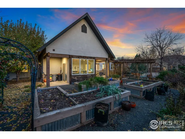 $819,000 | 270 Meadowsweet Circle, Loveland, CO 80537