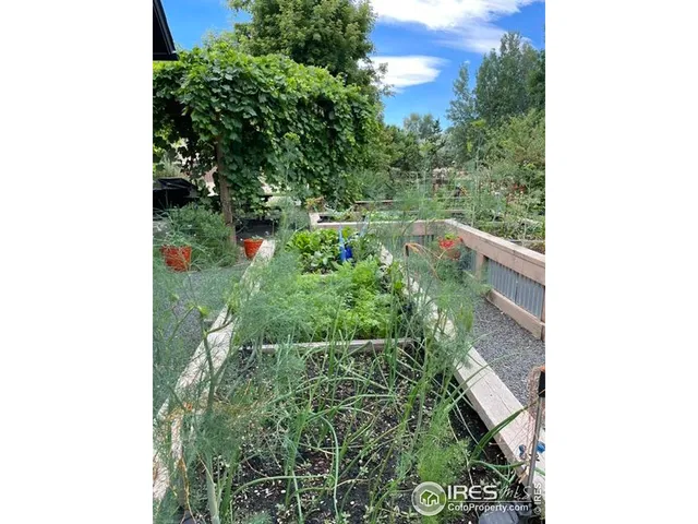 $819,000 | 270 Meadowsweet Circle, Loveland, CO 80537